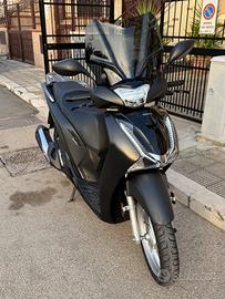 HONDA SH 125i SPORT