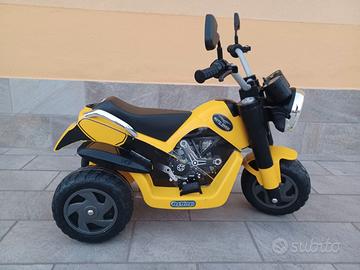 Moto Peg Perego Scrambler Ducati