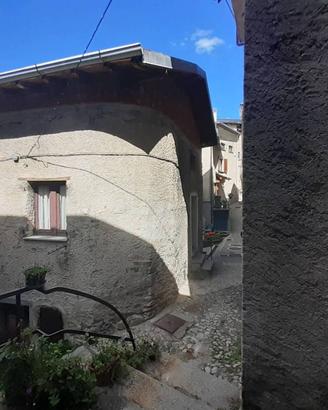 Casa indipendente di 105 m² con 3 locali a Veleso