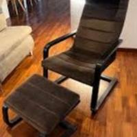 Poltrona Ikea con pioggia piedi