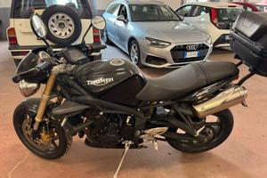 Triumph Street Triple