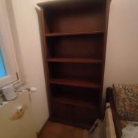 Libreria in legno massello