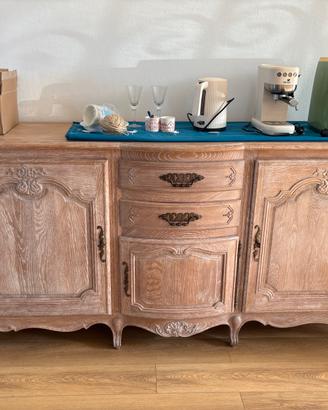 Credenza Provenzale