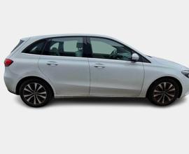 MERCEDES-BENZ B 180 d Automatic Business Extra