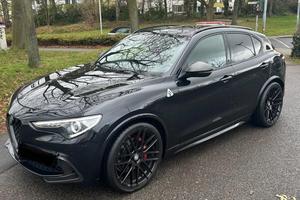 A.R. Stelvio Quadrifoglio 510 CV-22 omologati-Spar