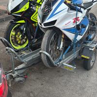 Trasporto moto
