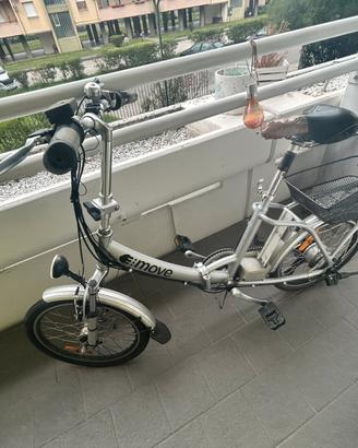 Bici pieghevole elettrica