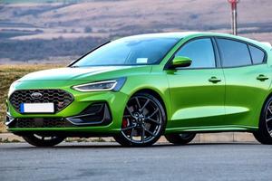 si vende Ford Focus st 2023