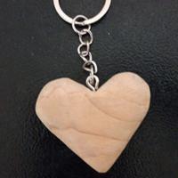 Portachiavi a forma di cuore, fatto a mano