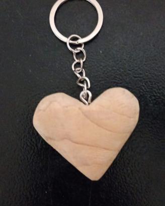 Portachiavi a forma di cuore, fatto a mano
