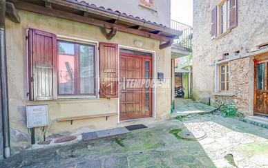 Soluzione indipendente con giardino privato !!!
