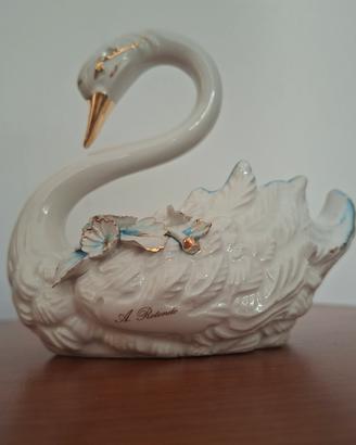 Cigno in porcellana Capodimonte