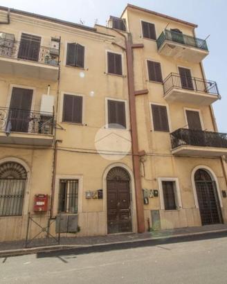 2 LOCALI A MARCELLINA
