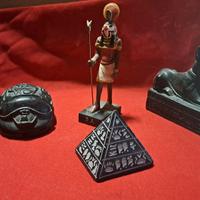 Stock statuine egizie