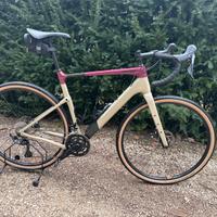 Cannondale Topstone pari al nuovo