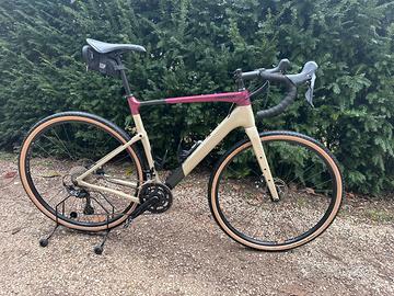 Cannondale Topstone pari al nuovo