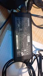 Adattatore originale Toshiba V85 020192-00