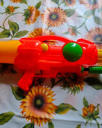 pistola ad acqua 