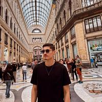 Cameriere/ aiuto/ banchista