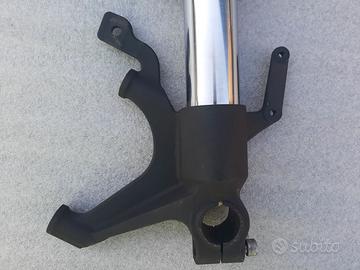 PIEDINO DESTRO YAMAHA R1 da 2009 al 2014