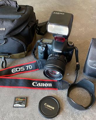KIT Canon 7D +obiettivi efs15-85 & efs18-135+Flash