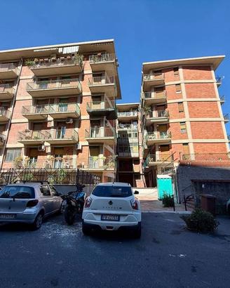 Appartamento di 120 m² con 5 locali e box auto a C