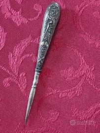 Punteruolo stiletto antico per lavorazione cuoio