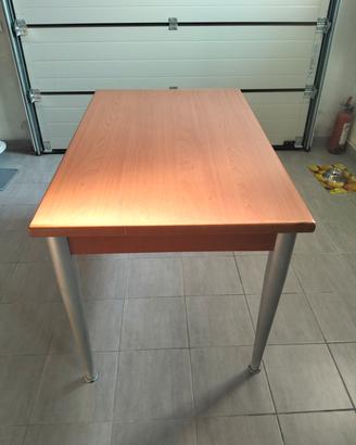 Tavolo cucina allungabile 