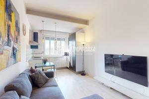 PIAZZA FIRENZE RISTRUTTURATO VIA ARIMONDI - Modern