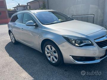 Opel insignia sport tourer 2000 CDI