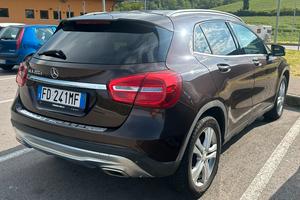 Mercedes GLA200