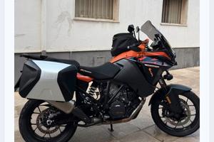 KTM 1090 S