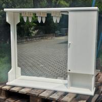 Mobile bagno con specchio e luci