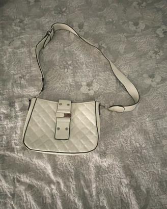 Borsa Bianca con chiusura magnetica