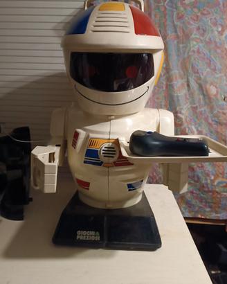 robot emiglio