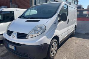 RENAULT TRAFIC FURGONE