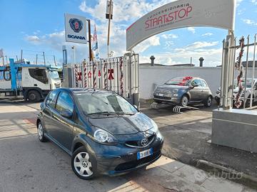 Toyota Aygo 1.0 12V VVT-i 3 porte Sol