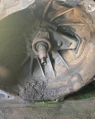 CAMBIO MANUALE COMPLETO KIA Sorento 1° Serie D4CB