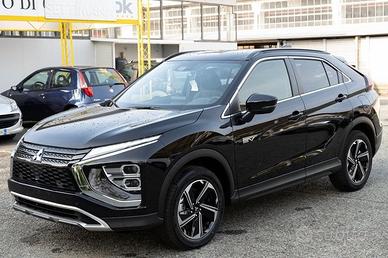 Mitsubishi Eclipse Cross 2.4 MIVEC 4WD PHEV I...