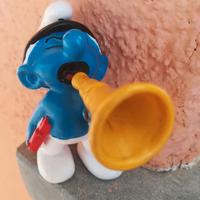 Puffo che suona la tromba