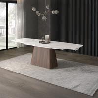 Nuovi tavoli con mono basamento in legno