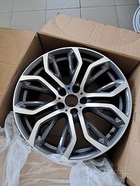 Cerchio in lega e gomme