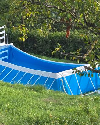 Piscina Laghetto