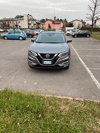 Nissan Qashqai n-connecta 1.6 130cavalli