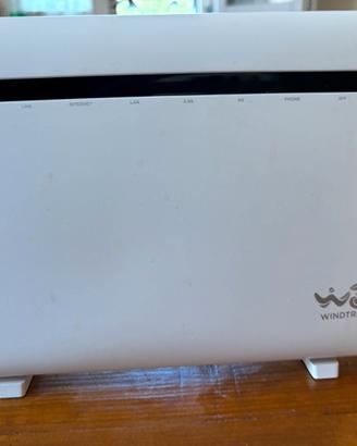 ZTE Wind3 HUB ZXHN H389Q modem router WindTre