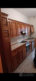 Cucina in abete rosso