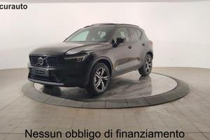 VOLVO Xc40 B3 Mild Hybrid Automatico Plus Dark