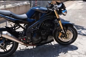 Speed Triple 1050 2005