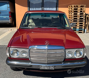 Mercedes 200D