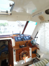 Barca a motore usato